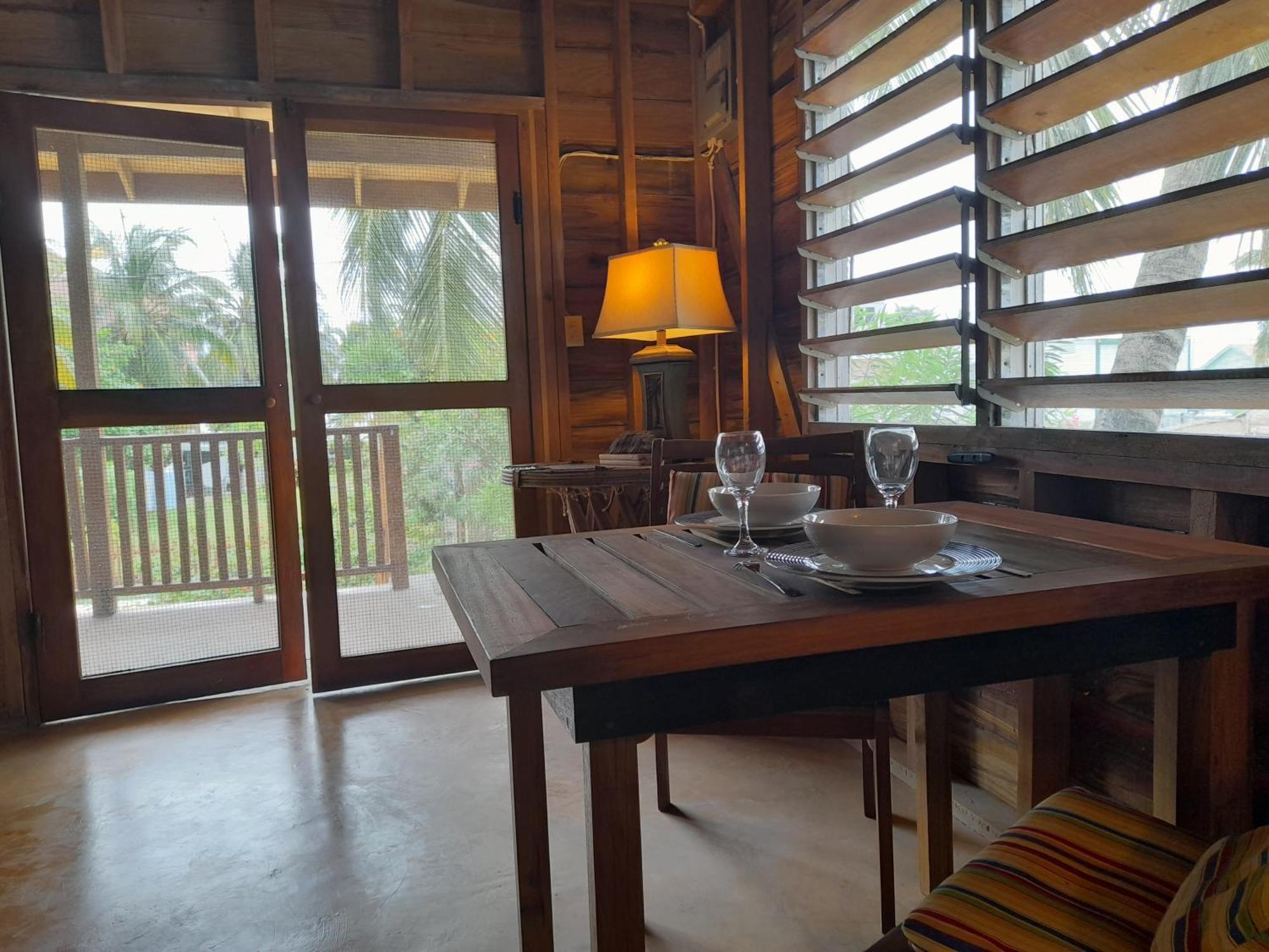 Amanda'S Place Casa Amancer - Sea View, Pool And Tropical Garden Caye Caulker Exterior foto